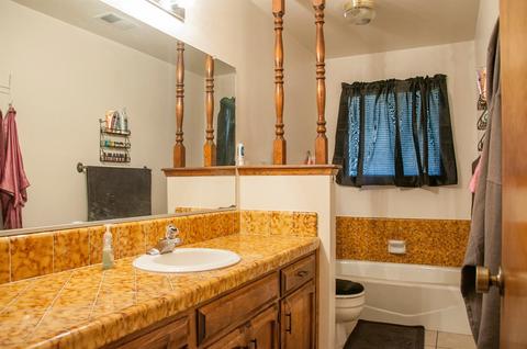 1740 E Laura Ave, Visalia, CA 93292 photo 11