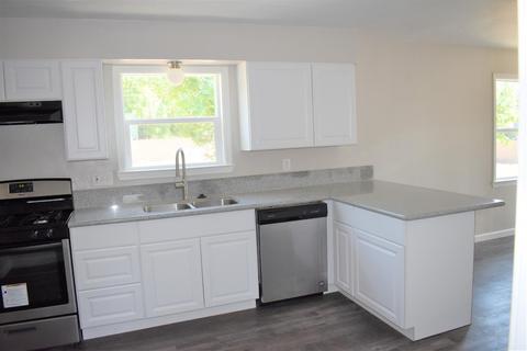 732 S Milsap Ave, Dinuba, CA 93618 photo 6