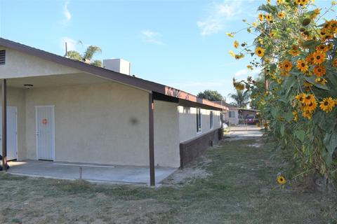 823 E Tulare Ave, Earlimart, CA 93219 photo 10