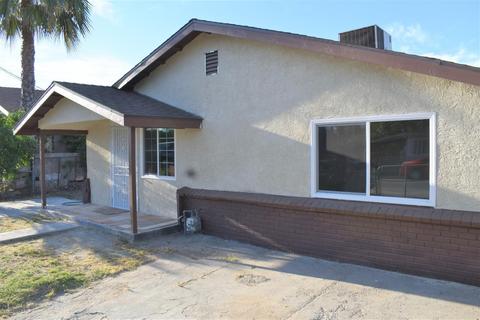 823 E Tulare Ave, Earlimart, CA 93219 photo 2