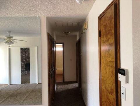 143 E Cherry Ave, Visalia, CA 93277 photo 9