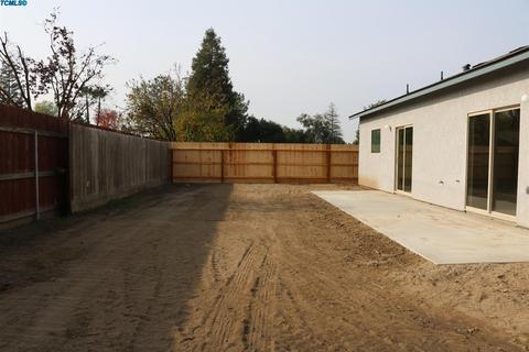 1935 E Seeger Ave, Visalia, CA 93292 photo 24