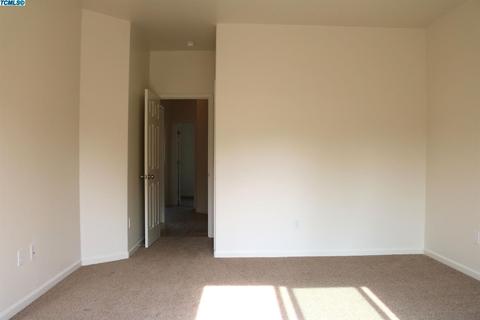 1935 E Seeger Ave, Visalia, CA 93292 photo 16