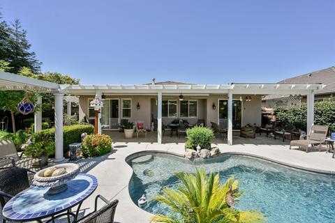 735 E Chestnut Ave, Visalia, CA 93292 photo 41