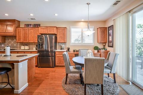 735 E Chestnut Ave, Visalia, CA 93292 photo 7