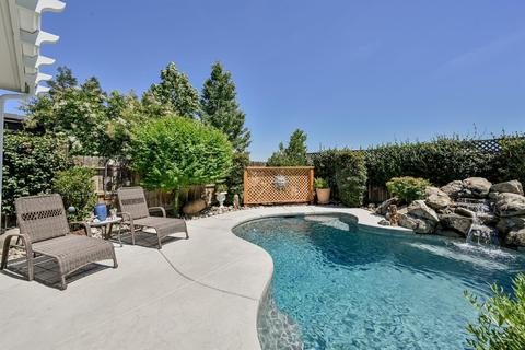 735 E Chestnut Ave, Visalia, CA 93292 photo 38