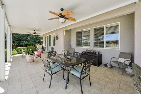 735 E Chestnut Ave, Visalia, CA 93292 photo 35