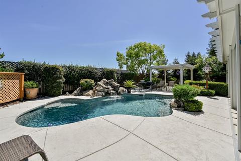 735 E Chestnut Ave, Visalia, CA 93292 photo 36
