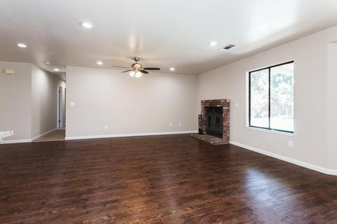 1802 Easy St, Hanford, CA 93230 photo 4
