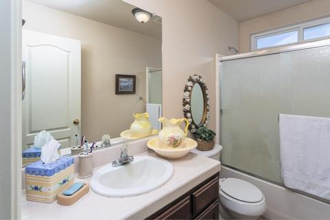 1134 Marks Ct, Dinuba, CA 93618 photo 24