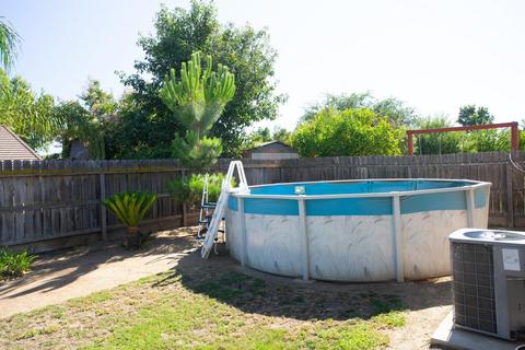 1134 Marks Ct, Dinuba, CA 93618 photo 30