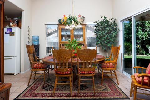 1134 Marks Ct, Dinuba, CA 93618 photo 12