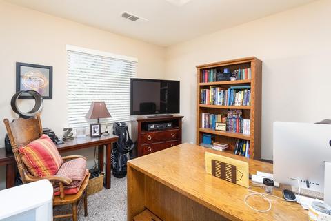 1134 Marks Ct, Dinuba, CA 93618 photo 18