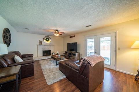 38 S Byron Dr, Lemoore, CA 93245 photo 10