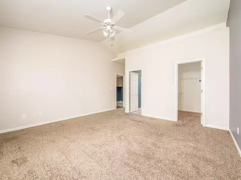 1666 Orange Cir, Lemoore, CA 93245 photo 11