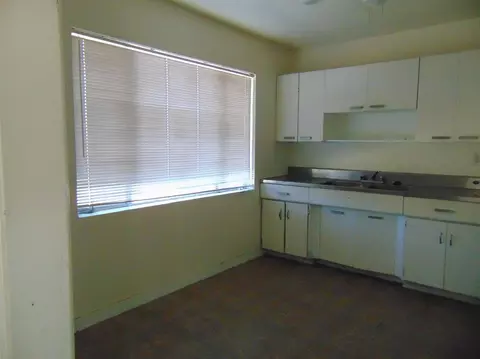516 N Beatrice, Tulare, CA 93274 photo 9
