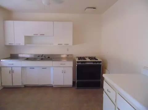 516 N Beatrice, Tulare, CA 93274 photo 8
