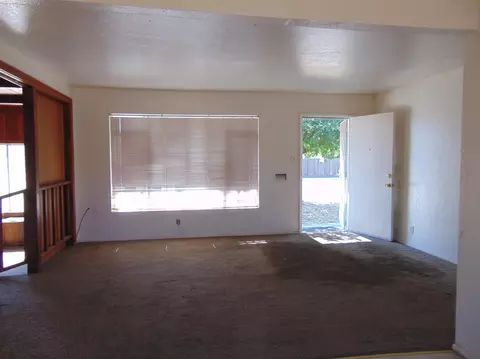 516 N Beatrice, Tulare, CA 93274 photo 7