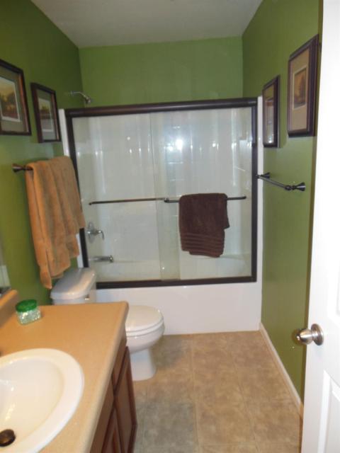 4217 E Murray Ave, Visalia, CA 93292 photo 15
