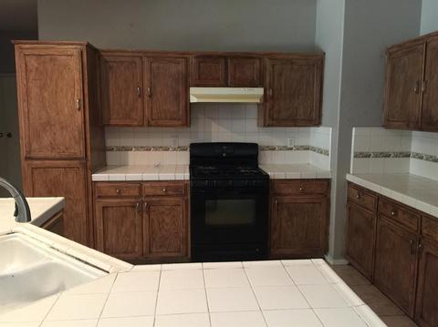 1141 Joy Ct, Exeter, CA 93221 photo 3
