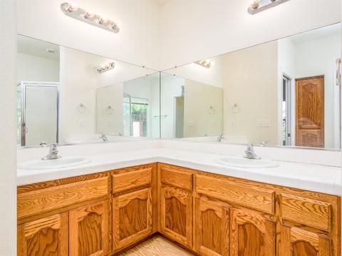 1296 Orange St, Lemoore, CA 93245 photo 11