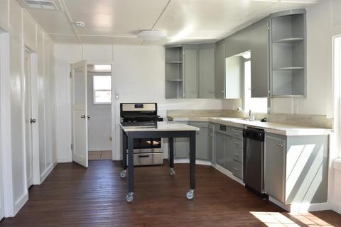 1344 E K Ave, Visalia, CA 93292 photo 4