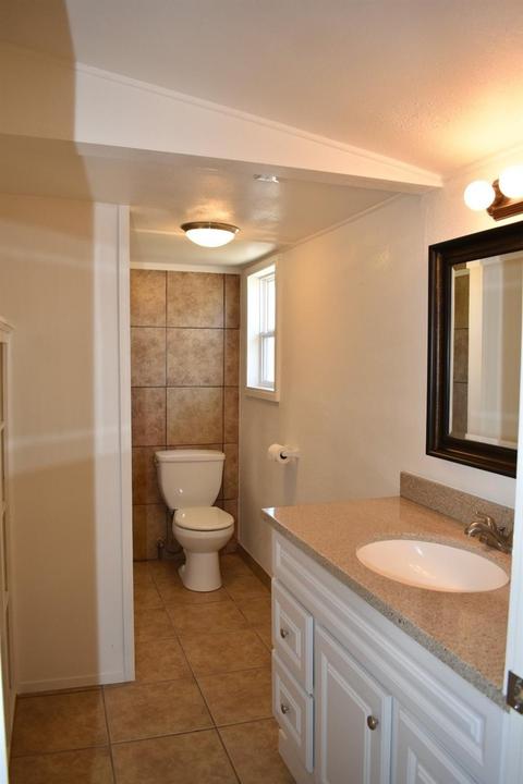 1344 E K Ave, Visalia, CA 93292 photo 12