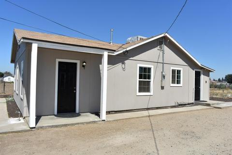 1344 E K Ave, Visalia, CA 93292 photo 2