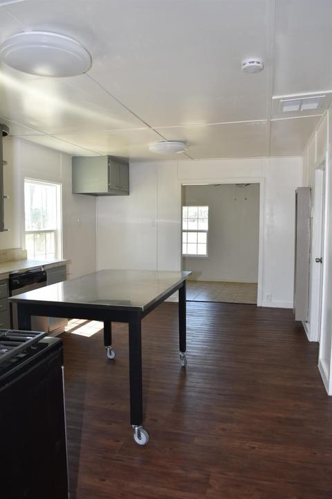 1344 E K Ave, Visalia, CA 93292 photo 8