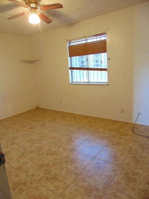 15920 Giotta Ave, Ivanhoe, CA 93235 photo 5