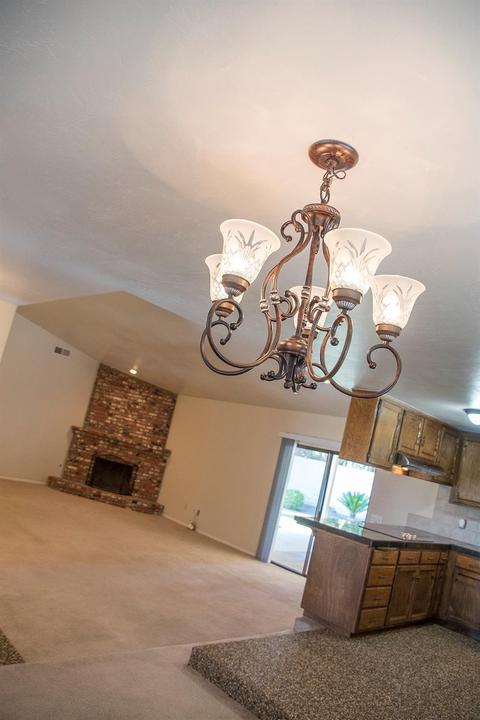 2427 E Vassar Ave, Visalia, CA 93292 photo 11