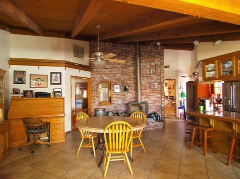 810 N B St, Exeter, CA 93221 photo 12