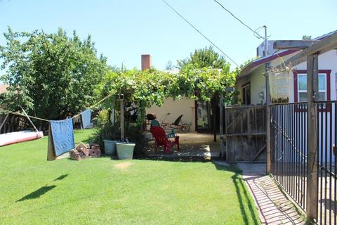 160 E Berkeley Ave, Tulare, CA 93274 photo 33