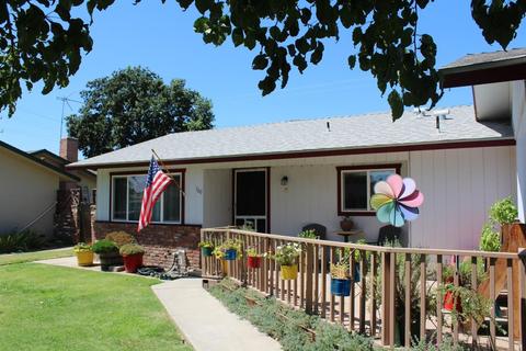 160 E Berkeley Ave, Tulare, CA 93274 photo 3