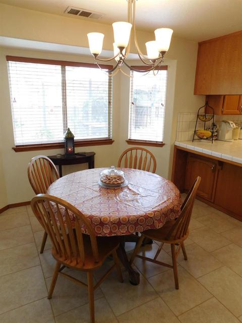 3632 E Stewart Ct, Visalia, CA 93292 photo 7