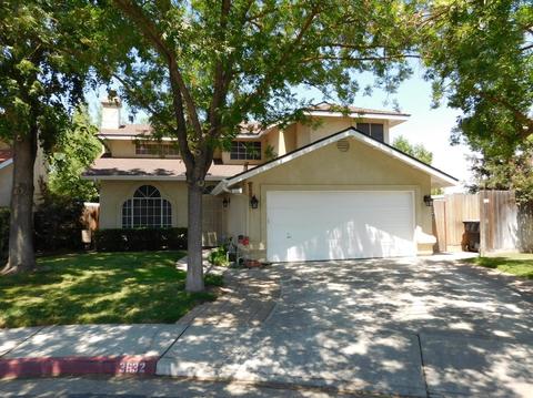 3632 E Stewart Ct, Visalia, CA 93292 photo 2