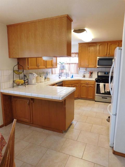 3632 E Stewart Ct, Visalia, CA 93292 photo 8