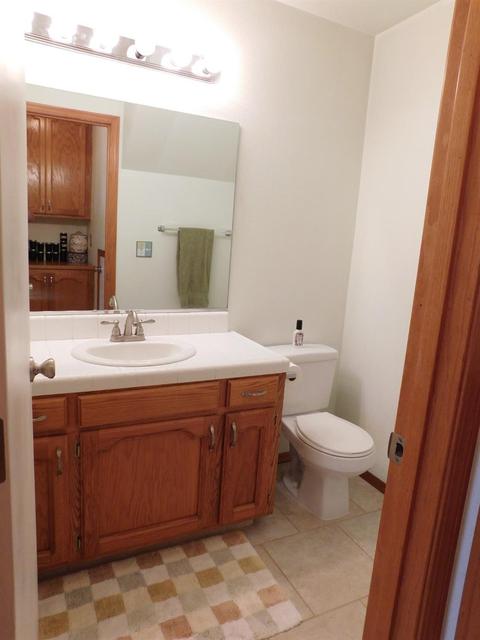 3632 E Stewart Ct, Visalia, CA 93292 photo 14