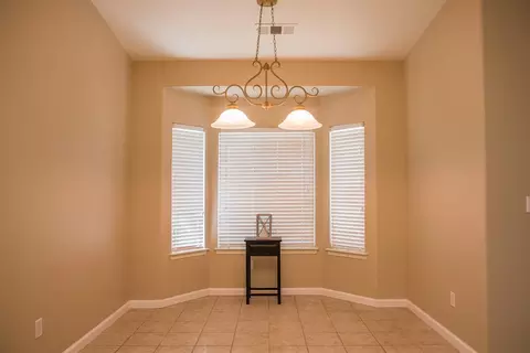 4111 E Westcott Ave, Visalia, CA 93292 photo 21