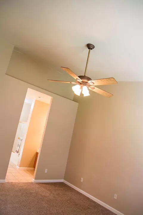 4111 E Westcott Ave, Visalia, CA 93292 photo 24