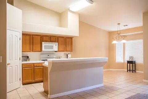 4111 E Westcott Ave, Visalia, CA 93292 photo 14
