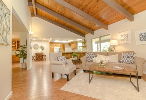 411 N Sutter Ct, Visalia, CA 93291 photo 9