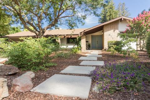 411 N Sutter Ct, Visalia, CA 93291 photo 3