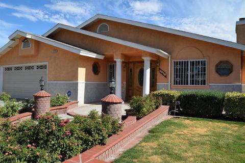 2218 5th Dr, Delano, CA 93215 photo 1