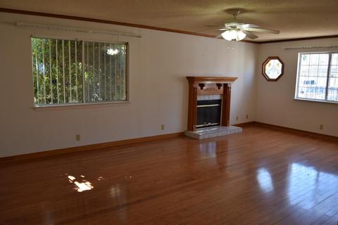 2218 5th Dr, Delano, CA 93215 photo 5
