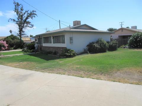 565 S Maple St, Pixley, CA 93256 photo 3