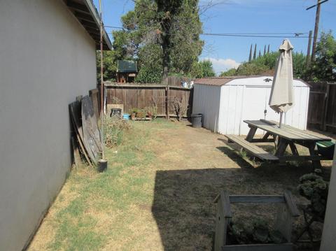 565 S Maple St, Pixley, CA 93256 photo 22