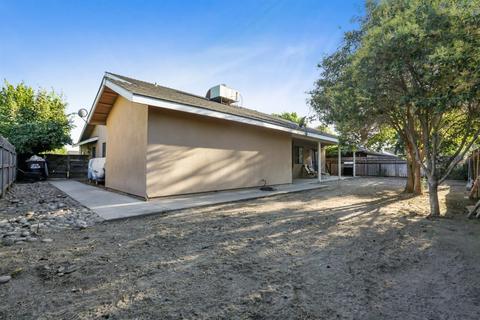 2132 E Hillcrest Ave, Visalia, CA 93292 photo 33