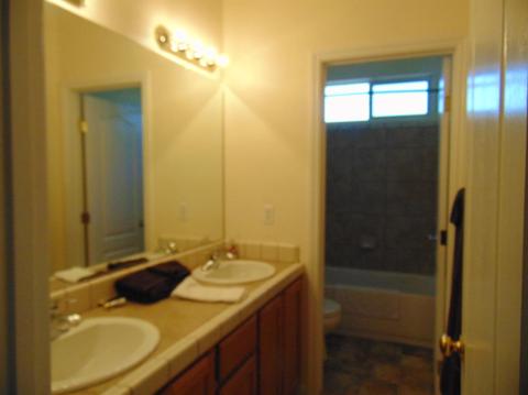 3934 E Cambridge Ave, Visalia, CA 93292 photo 31