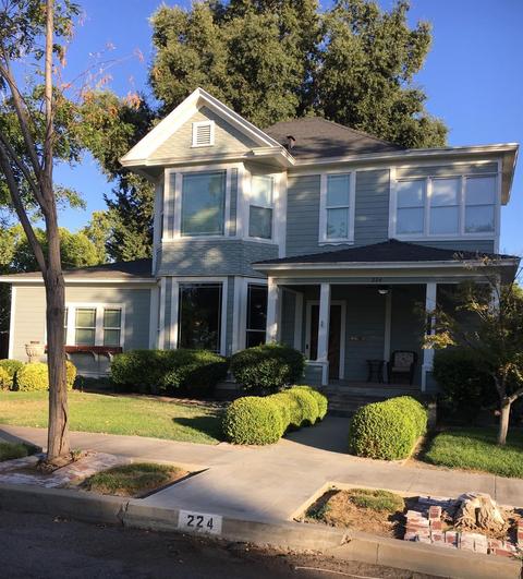 224 E Cedar St, Exeter, CA 93221 photo 2